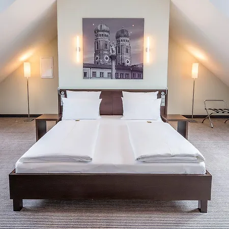Augusten 3* Munich