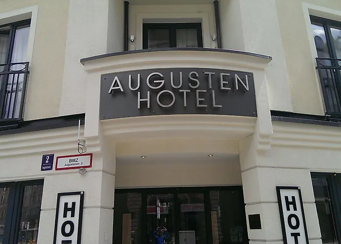 酒店 阿古斯特恩穆尼辰酒店