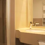 Augusten Hotel